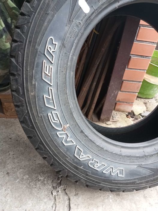 GoodYear Wrangler  A/T 245/75R17 нове