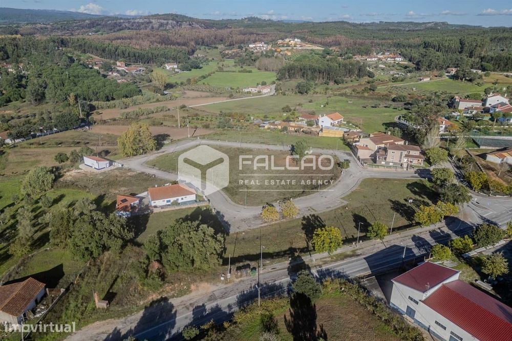 Terreno Para Construção  Venda em Alcanede,Santarém