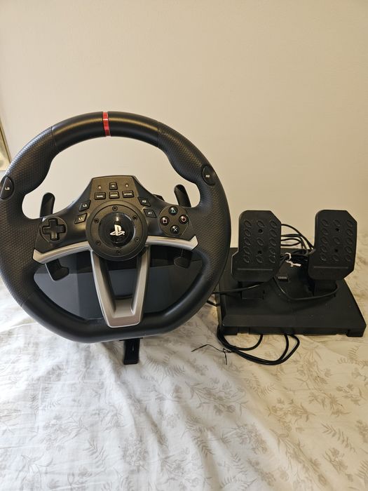 Volante + pedais PlayStation