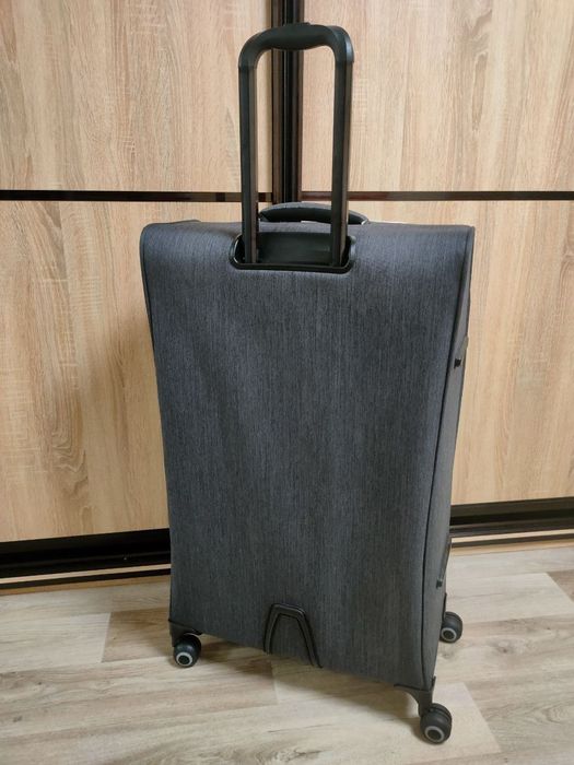 Чемодан большой, чемодан на колесах,валіза великого розміру з тканин