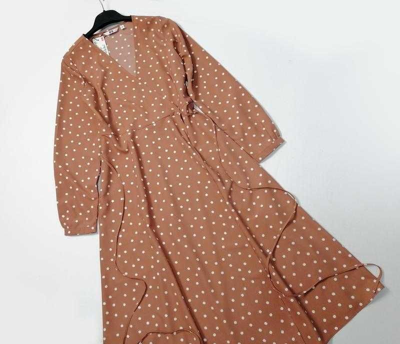 Платье на запах Uniqlo в горох