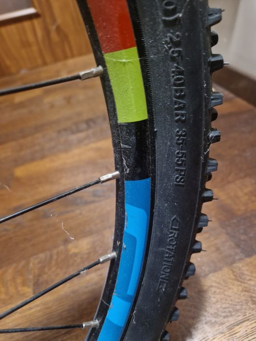 Rower Cube 240 niebieski zielony