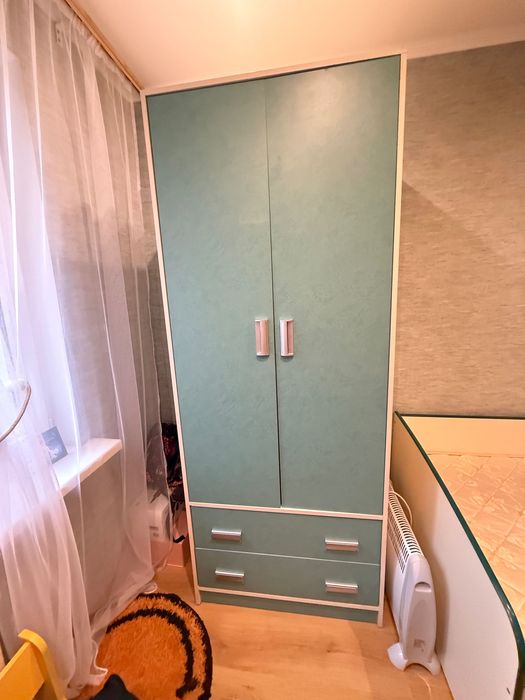 Меблі дитяча кімната ….шкаф ,ліжко та матрас