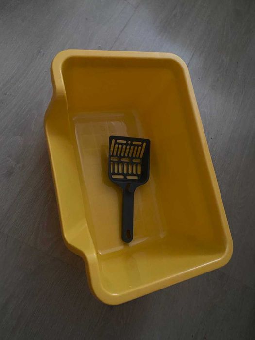 Лоток для  котов плюс совок