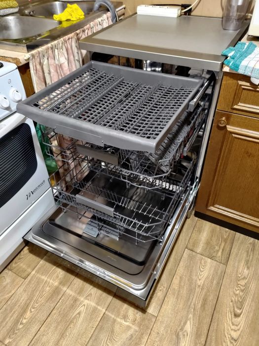 Zmywarka Whirpool WFC 60cm wolnostojąca