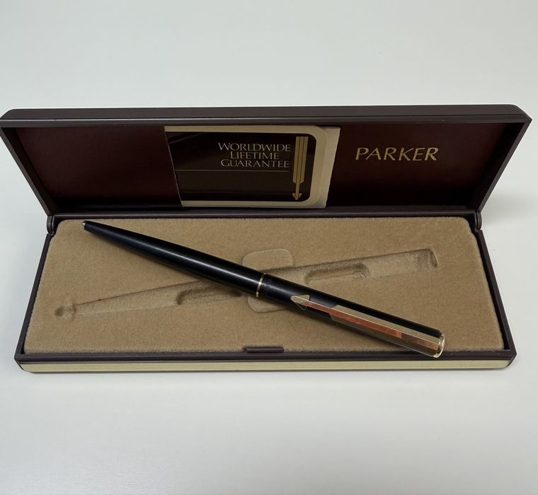 Esferográfica Parker cor Preto Baço - Anos 80