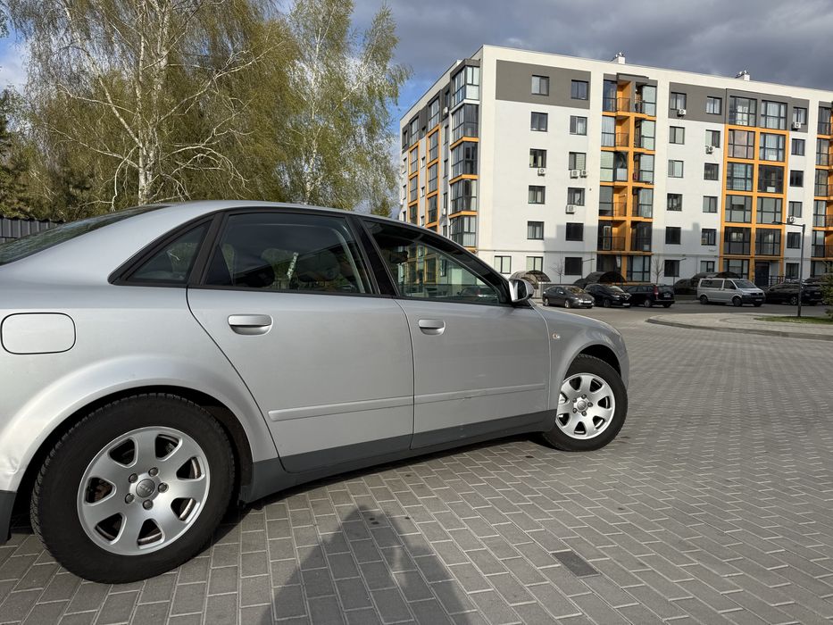 Продам Audi a4 2002