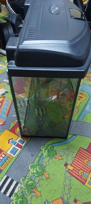 Sprzedam akwarium  70L