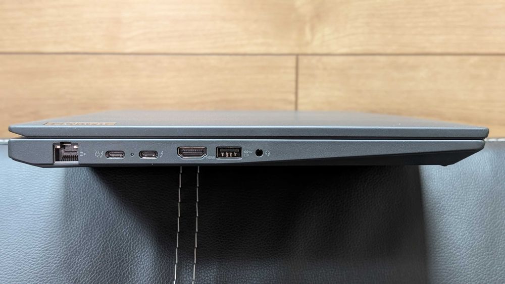 Lenovo ThinkPad T16 Gen 2 16" IPS i5-1335U 16GB DDR5 256Gb SSD NVME