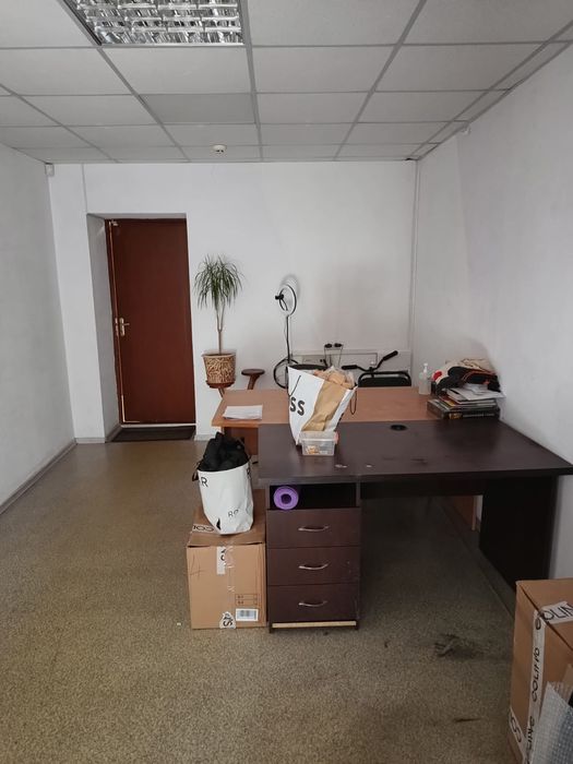 Продається офісне приміщення в центрі - 115 м²