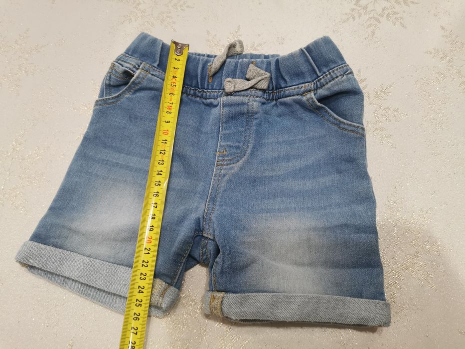 Krotkie spodenki 80 chłopiec