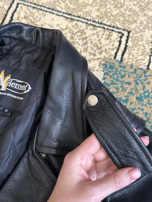 Шкіряна косуха американського бренду Xelement