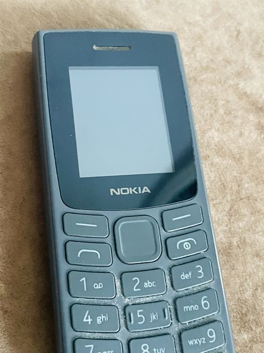 Nokia 105  czarna model z 2023 r