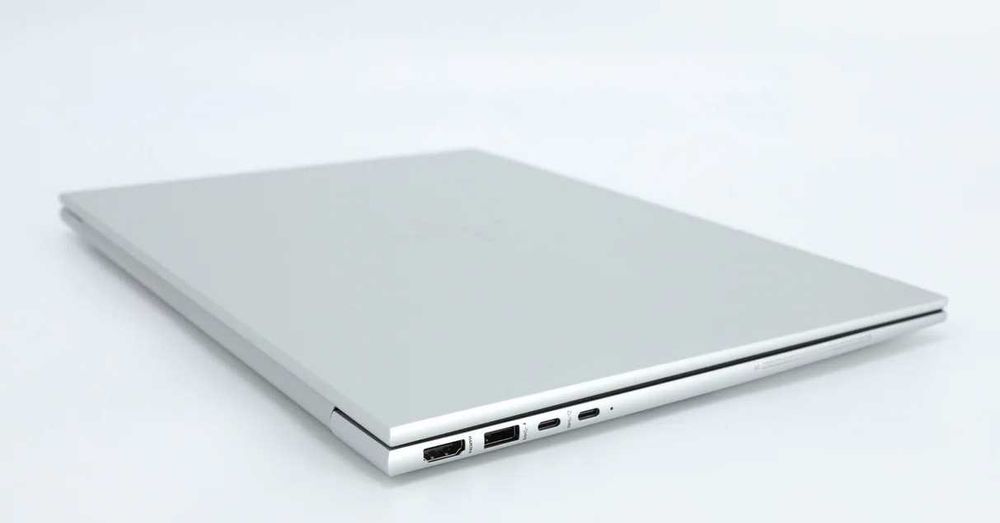 LAPTOP HP 16" MAT/ ATI/ Ryzen Pro/ 16/ SSD 500+500/ BT/ LIGHT/ Dowóz