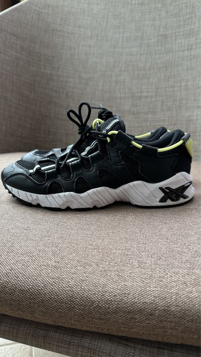 Кросівки ASICS оригінал