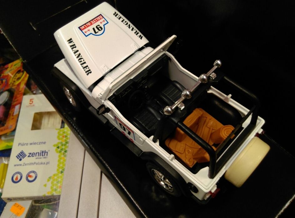 Jeep Wrangler Solido model w skala 1:18