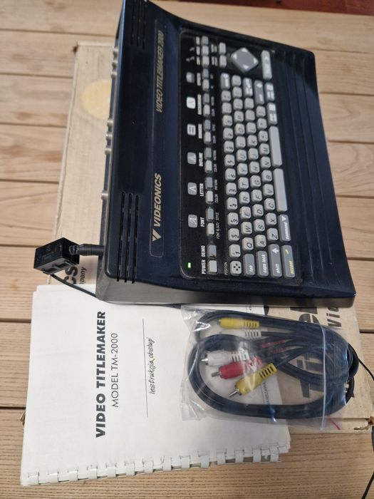 Videonics Video Titlemaker 2000 (model TM-2000)