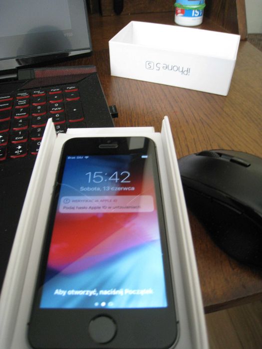 iPhone  5S  zablokowany - na części