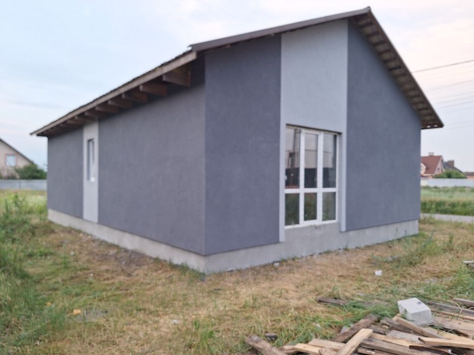 Будинок 80 м + 4 сотки +10 кВт Е ЕНЕРГІЇ  у Щасливому на Молодіжній