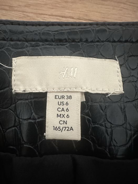 Спідниця з екошкіри, H&M, Франція