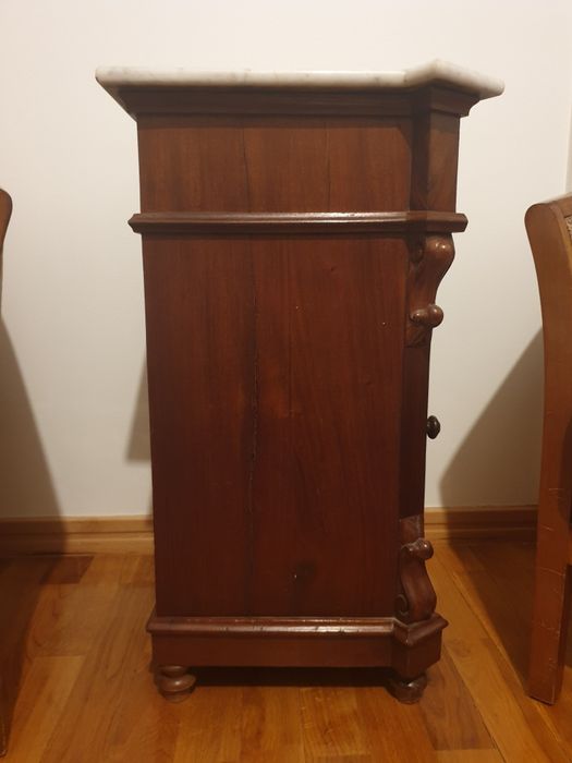 Side table with stone top64741251374978122