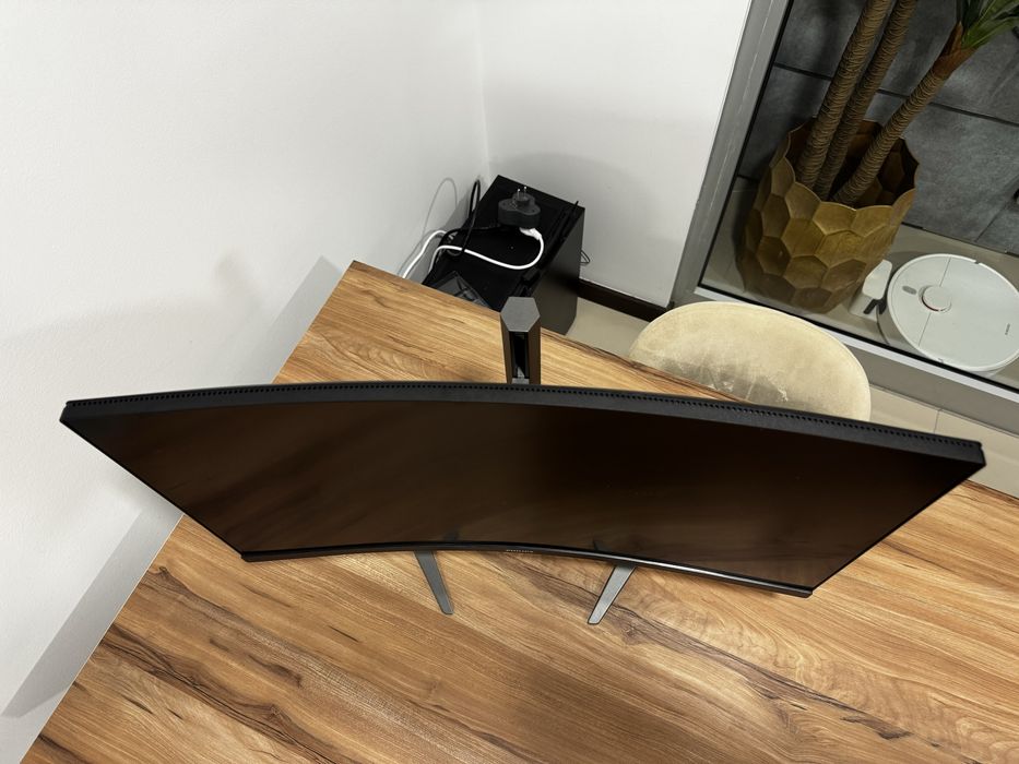Monitor Gaming Curvo Philips Evnia 27 Curvo 240hz  Com Garantia