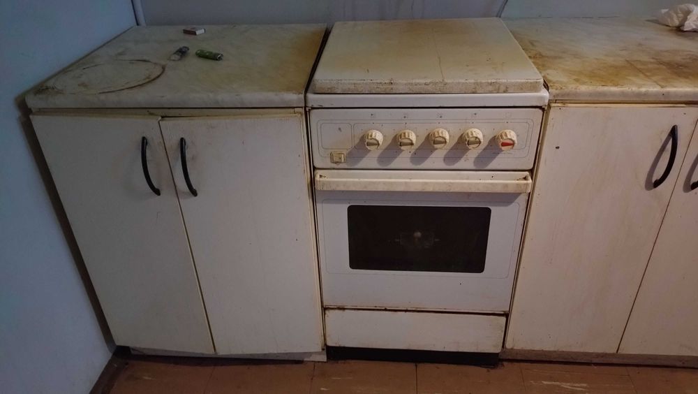 Oddam meble i kuchenkę