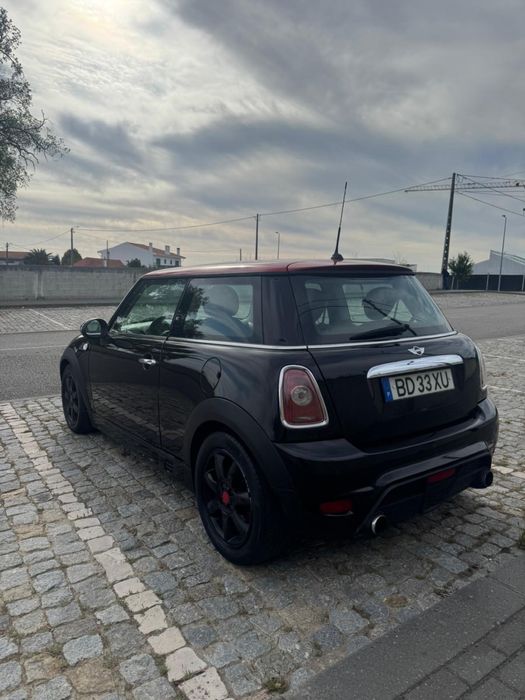 Mini Cooper R56475692233025792003