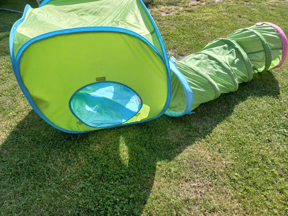 Namiot z tunelem dla dzieci