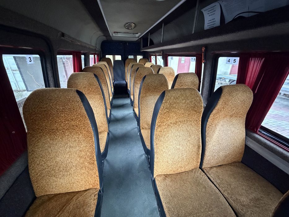 Продам Мерседес Спринтер 2.7