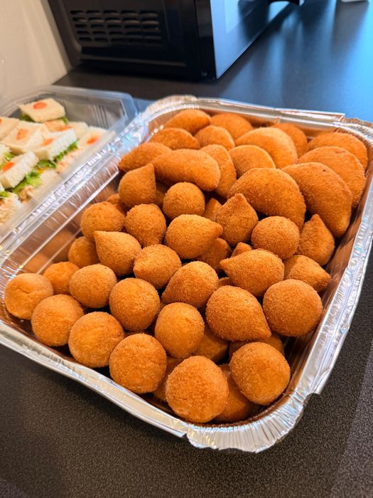 Bolos, doces  e salgados