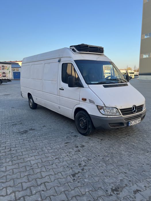 Мерседес Спрінтер