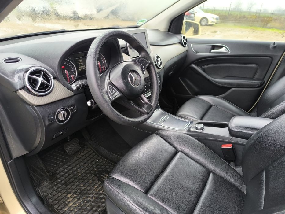Mercedes Benz B200 2.0 Gaz 2017 rok okazja