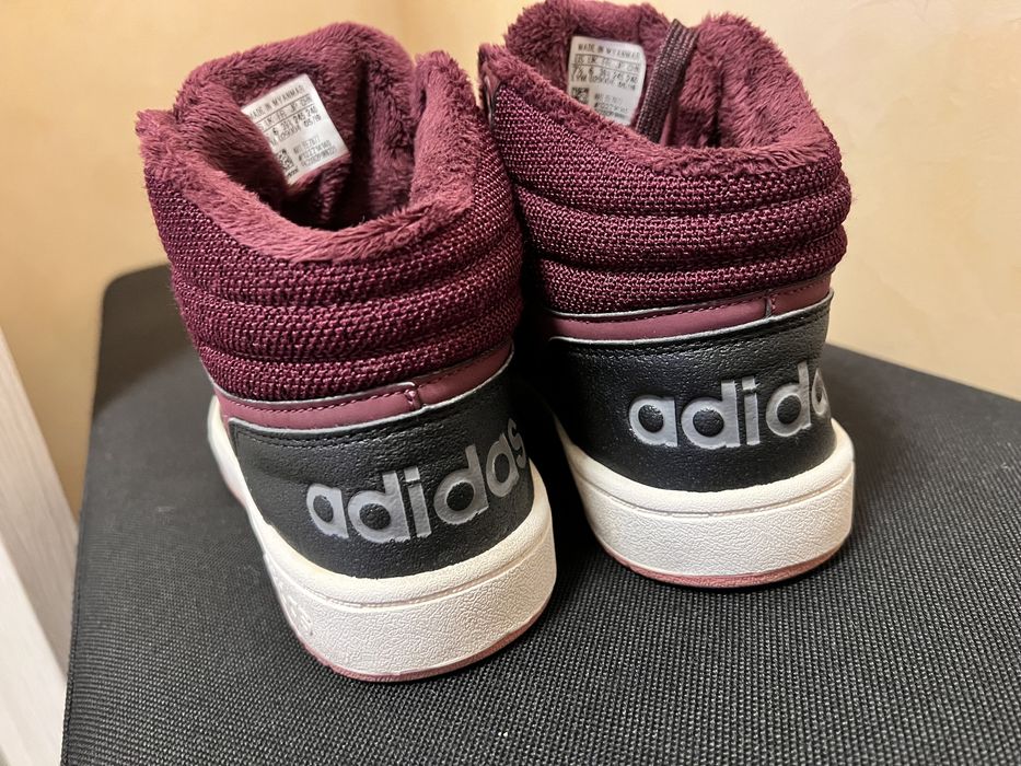 Черевики (кросівки) жіночі Adidas демісезонні