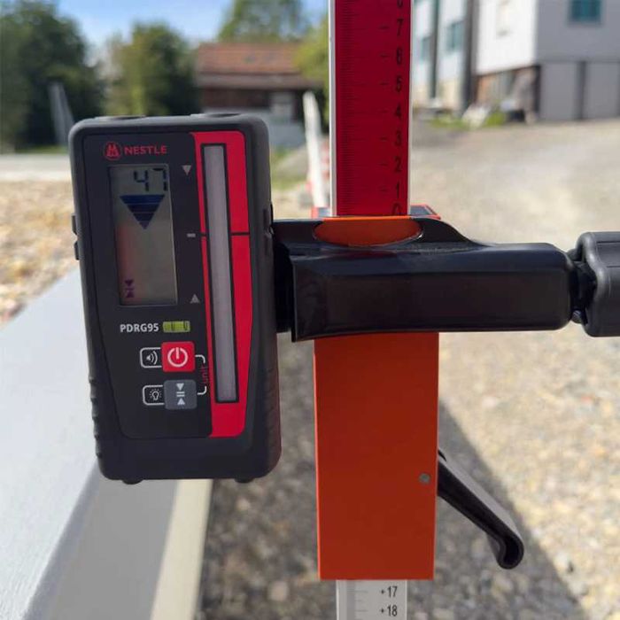Niwelator obrotowy PULSAR HV-R Nestle - zestaw