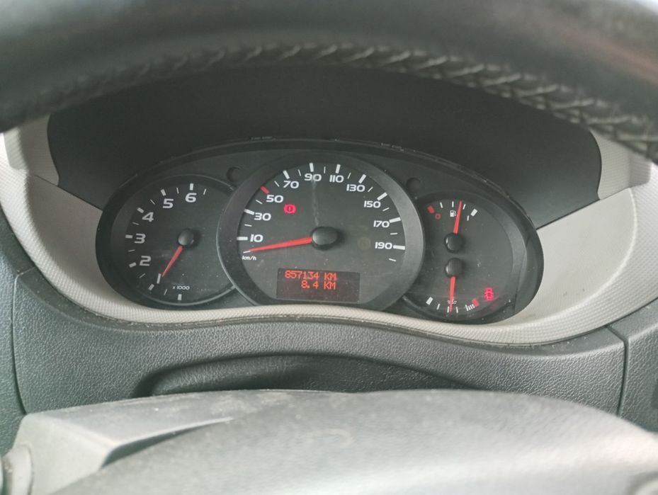 Renault master 10epal plandeka