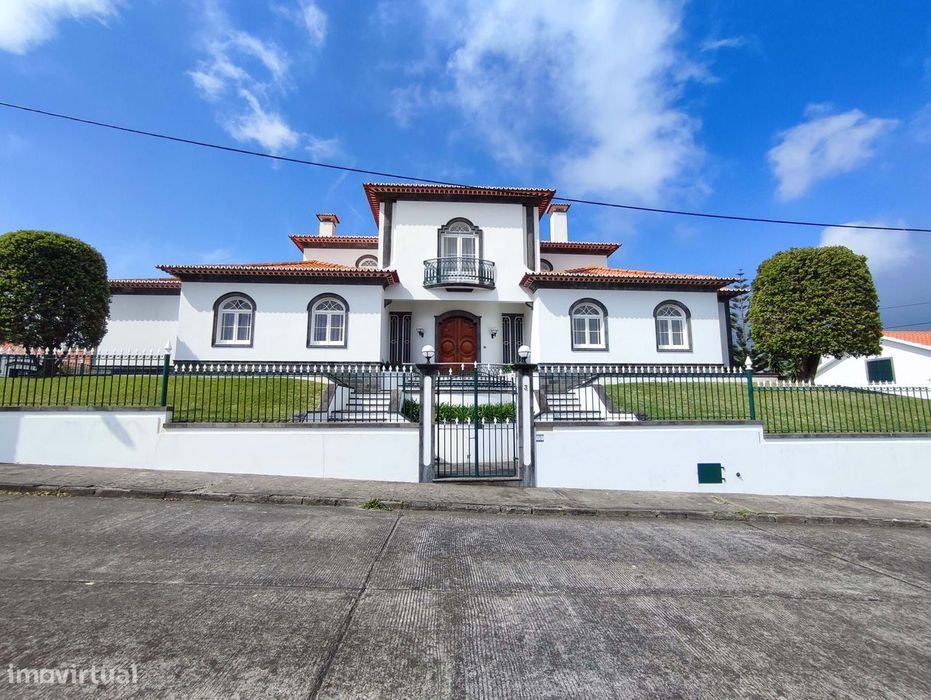 Moradia clássica única em Ponta Delgada
