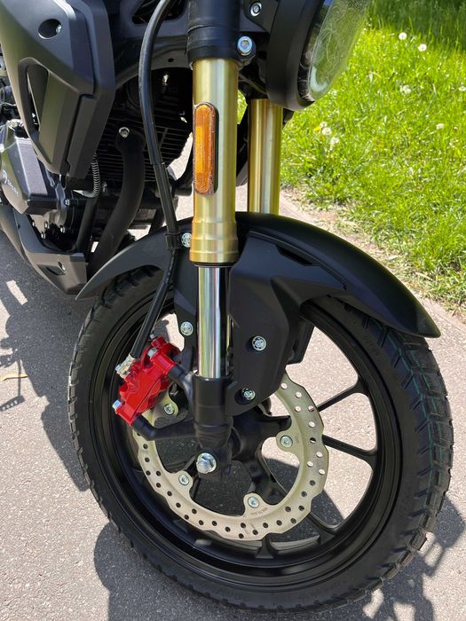 Мотоцикл SPARK SP300SC-1