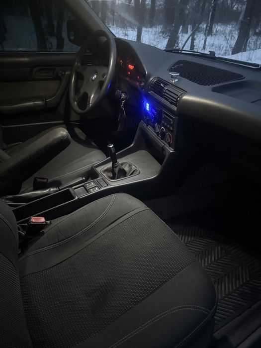 Продам BMW E34.