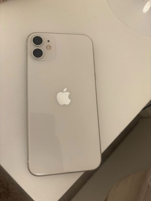 Iphone 11 - 64Gb Branco