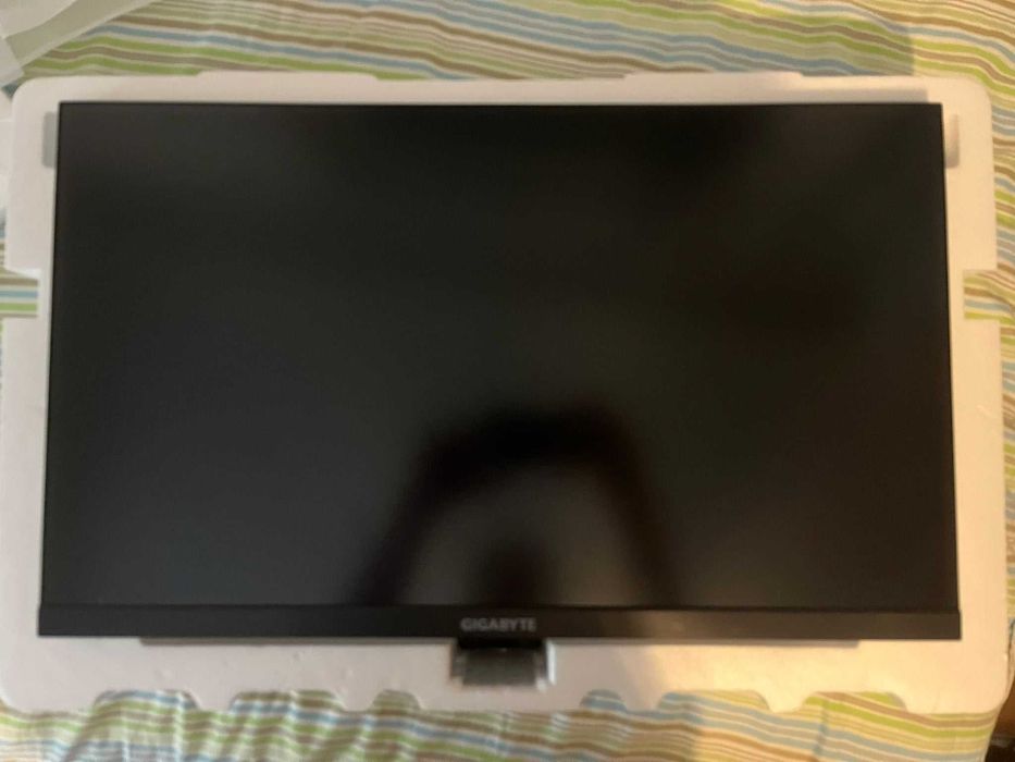 Monitor Gigabyte M27F dla graczy