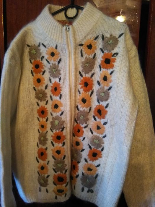 Кофты  и блузоны женские