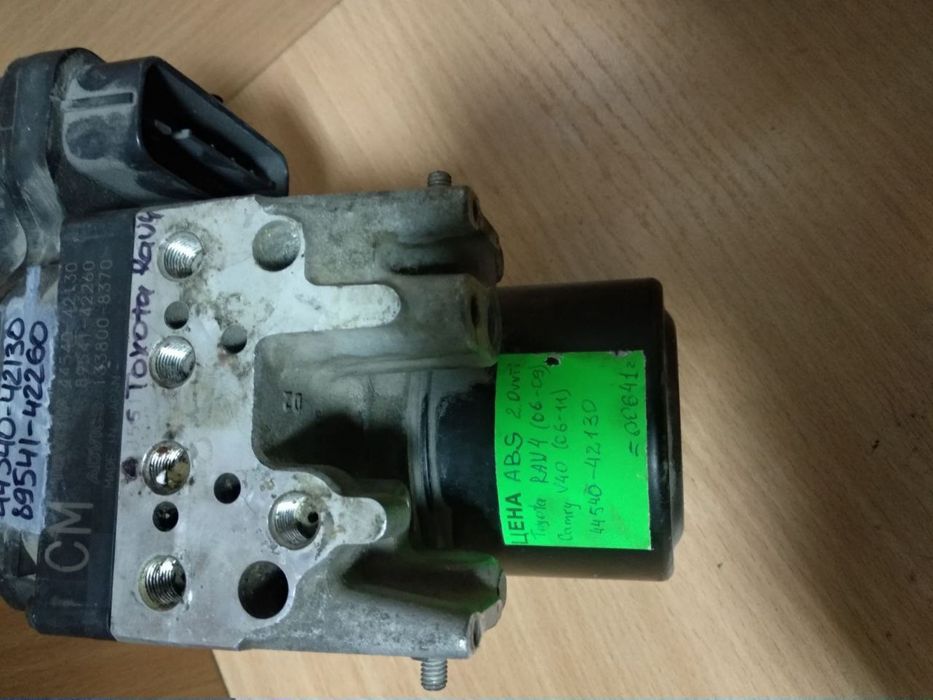 Блок ABS Toyota Rav4 05-12г Camry V40. 06-11г 44540-42130, 89541-42260