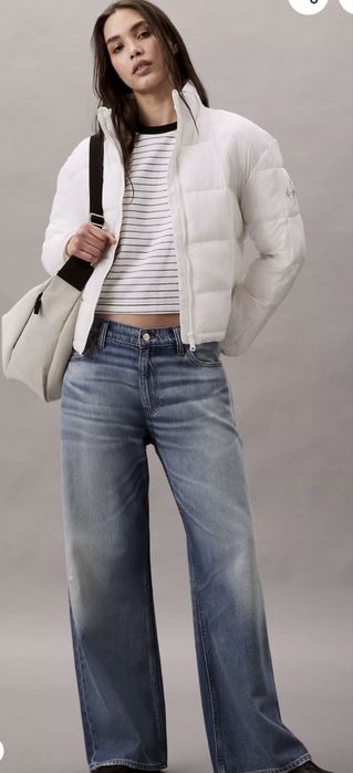 Легка демісезонна куртка Calvin Klein ( розмір с, м )