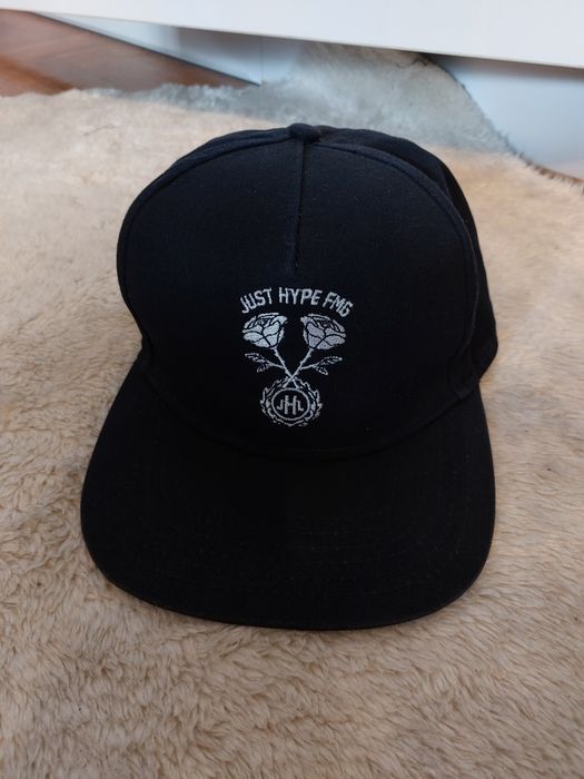 Czapka z daszkiem hype fullcap Hype Czarny fullcap granatowy fullcap