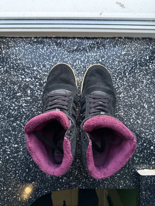 Жіночі кросівки adidas