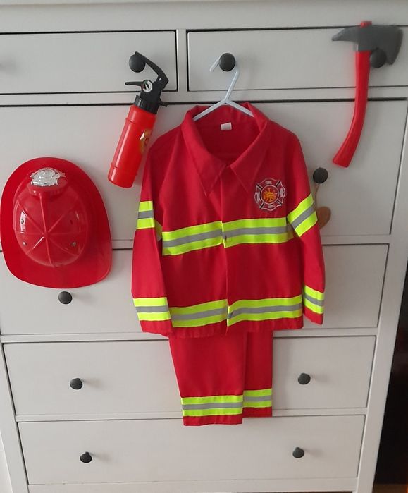Strój strażaka karnawałowy na bal przebierańców 116 122 kask gaśnica
