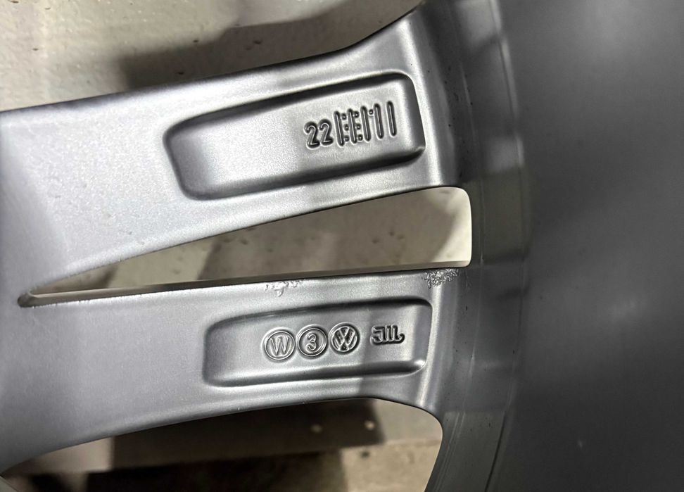 Felgi / koła zimowe 18" OEM VW SEBRING 8x18 5x112 ET40 Arteon Passat