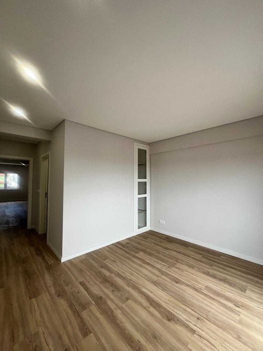 Vende-se Apartamento T3 em Alverca do Ribatejo Totalmente Remodelado