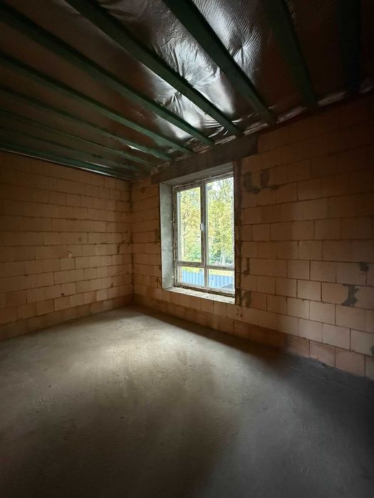 Цегляний будинок в Ірпені  130 м²  4,5 сотки  газ